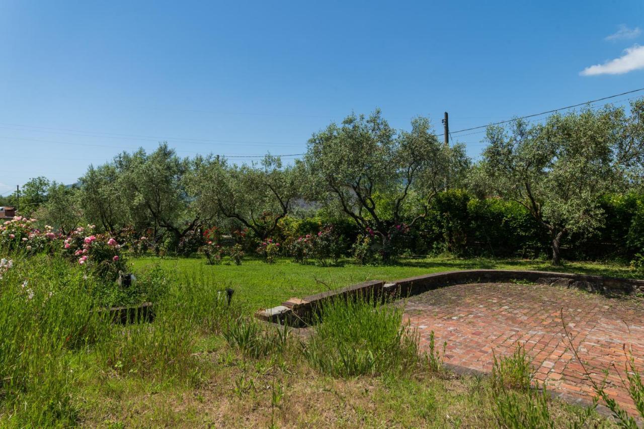 Locanda La Valle Castelnuovo Magra Exteriér fotografie